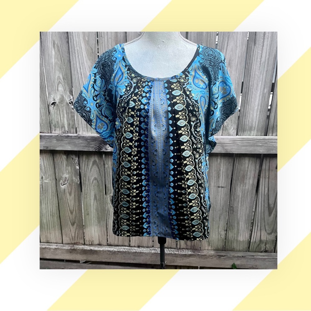 Angie Butterfly Sleeve Top for Ladies; Size Small
